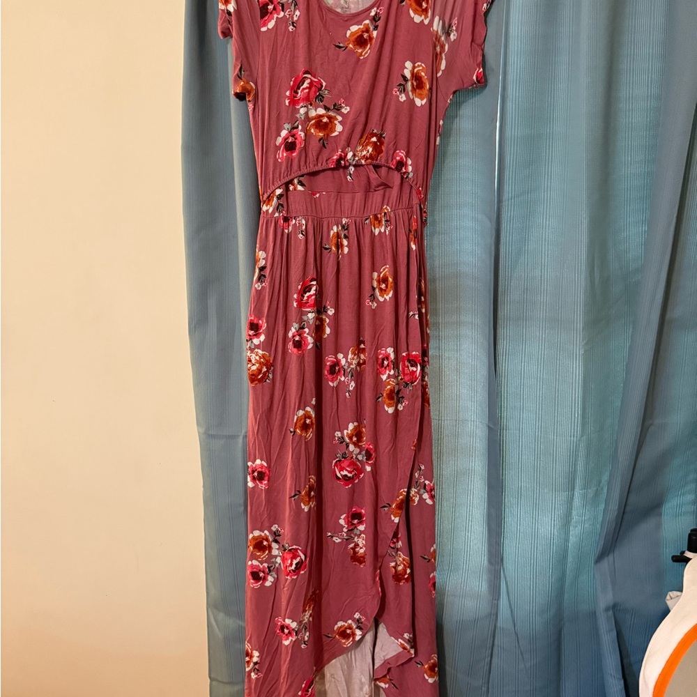 Latched Mama Petal Maxi Nursing Dress Size M (Pink Floral)